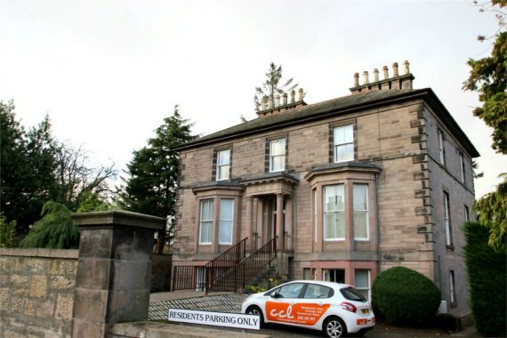 2 Bedroom Flat